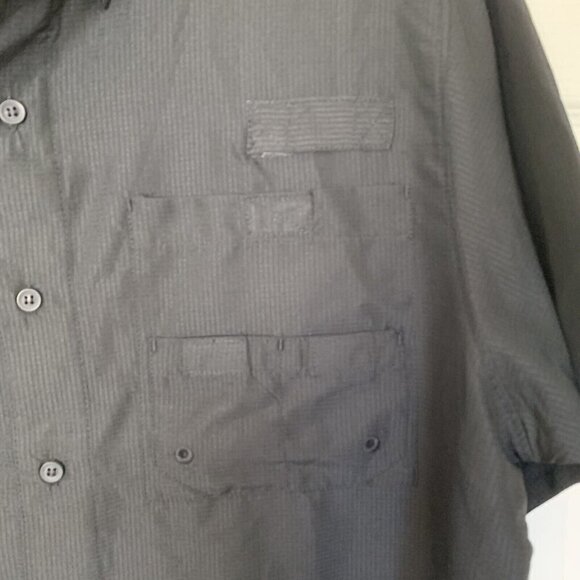 Pro Edge Central Florida Knights Men's Medium Black Button UPF 50+  Shirt NWT - Picture 3 of 10